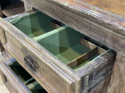Enfilade XVIIIème en chêne avec dessus peint façon marbre