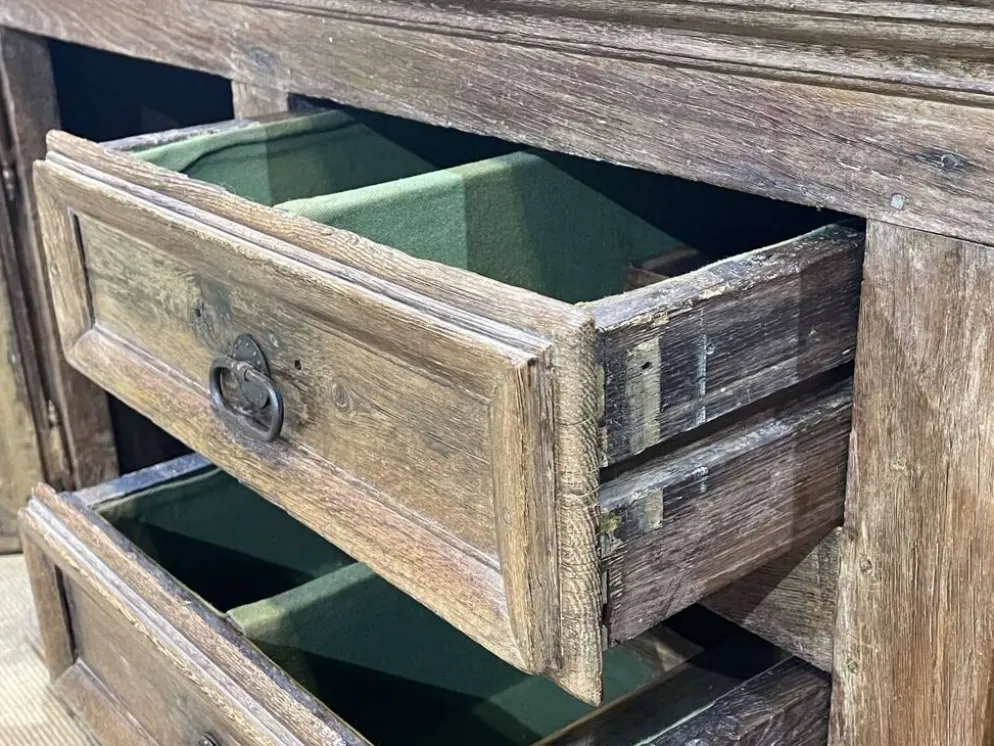Enfilade XVIIIème en chêne avec dessus peint façon marbre