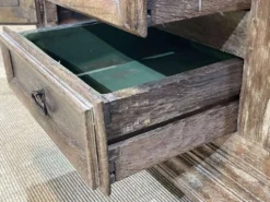 Enfilade XVIIIème en chêne avec dessus peint façon marbre