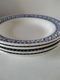 Ensemble 4 assiettes creuses vintage bleu marine