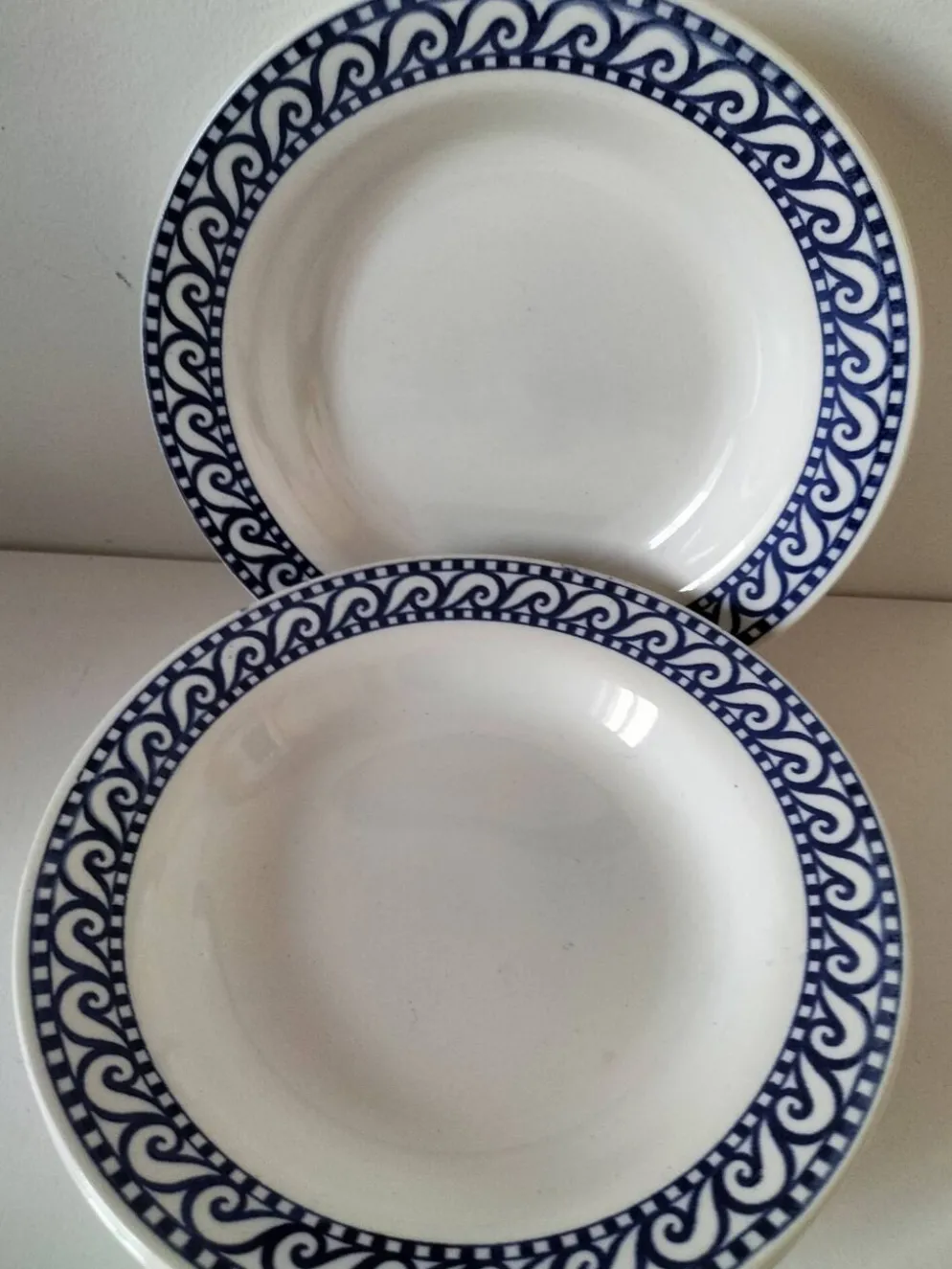 Ensemble 4 assiettes creuses vintage bleu marine