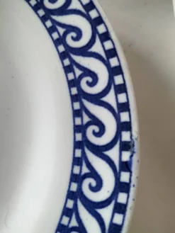 Ensemble 4 assiettes creuses vintage bleu marine