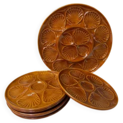 Ensemble assiettes et plats coquillages