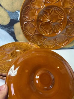 Ensemble assiettes et plats coquillages