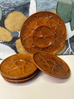 Ensemble assiettes et plats coquillages