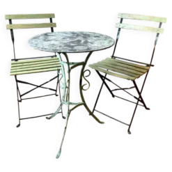 Ensemble bistrot ancien en fer forgé, table années 30 et chaises pliantes