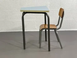 Ensemble bureau et chaise écolier Mullca