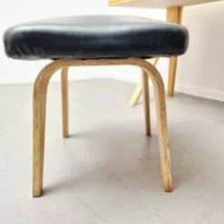 Ensemble coiffeuse et tabouret de style moderne hollandais en contreplaqué de bouleau, conçu par Cees Braakman pour Pastoe, 1951