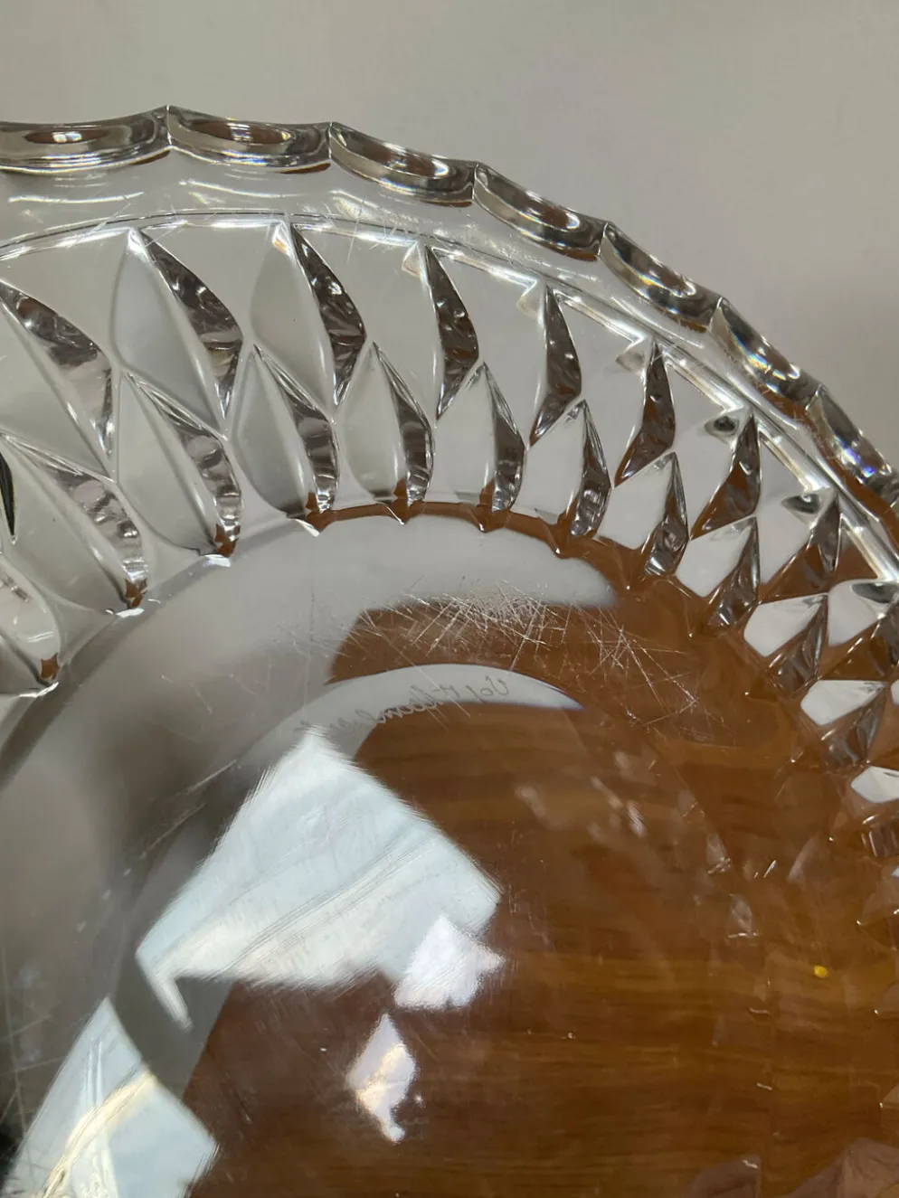 Ensemble cristal Val St Lambert plateau et 2 dessous de bouteille