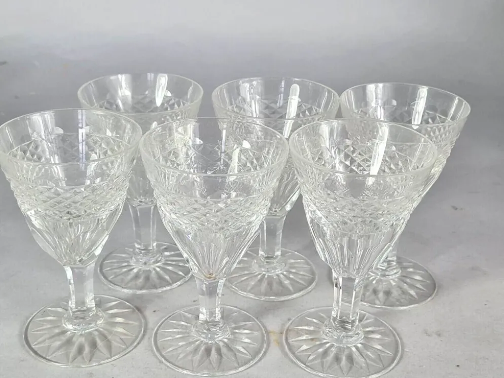 Ensemble de 6 anciens verres aperitif cristal taillé. Parfait état. SC