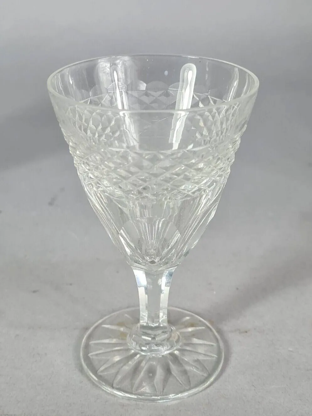 Ensemble de 6 anciens verres aperitif cristal taillé. Parfait état. SC