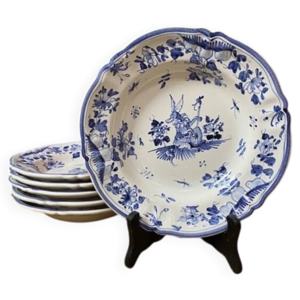 Ensemble de 6 assiettes creuses décor bleu Moustiers