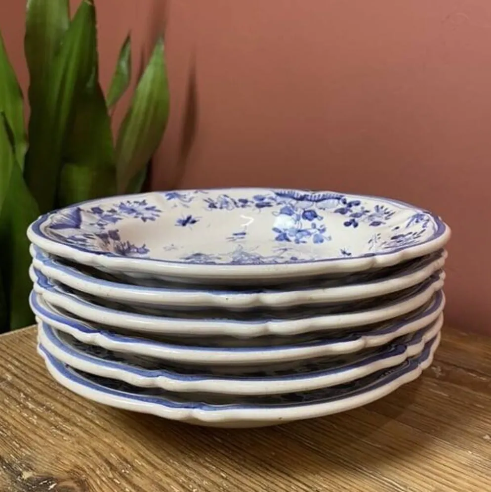 Ensemble de 6 assiettes creuses décor bleu Moustiers