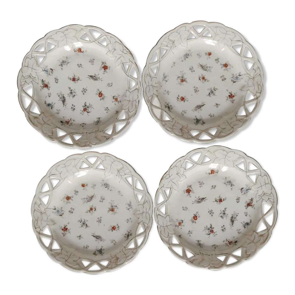 Ensemble de 4 assiettes fleuries ajourées