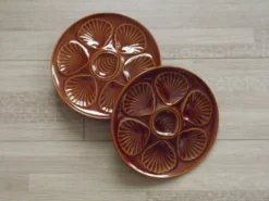 Ensemble de 6 assiettes à huîtres en majolique brune pour 6 huîtres et citron 4951