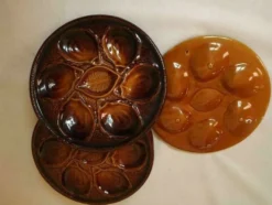 Ensemble de 6 assiettes à huîtres en majolique Français vintage par St Clements France