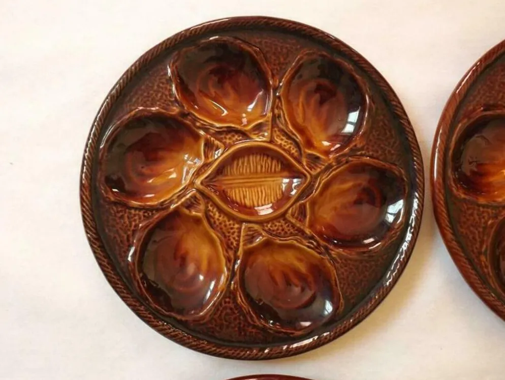 Ensemble de 6 assiettes à huîtres en majolique Français vintage par St Clements France