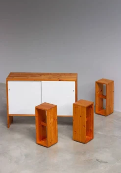 Ensemble de bar suédois du milieu du siècle en pin massif, années 1970