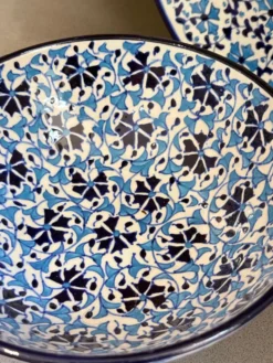 Ensemble de bol et assiette en céramique turque fait main, assiette bleue florale d'Iznik