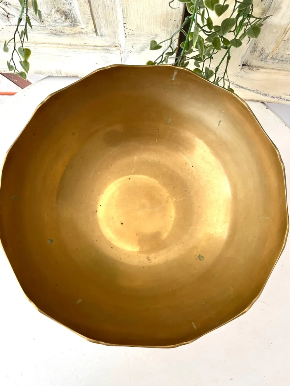 Ensemble de bol à punch en laiton avec 12 tasses, louche – Vintage français des années 50