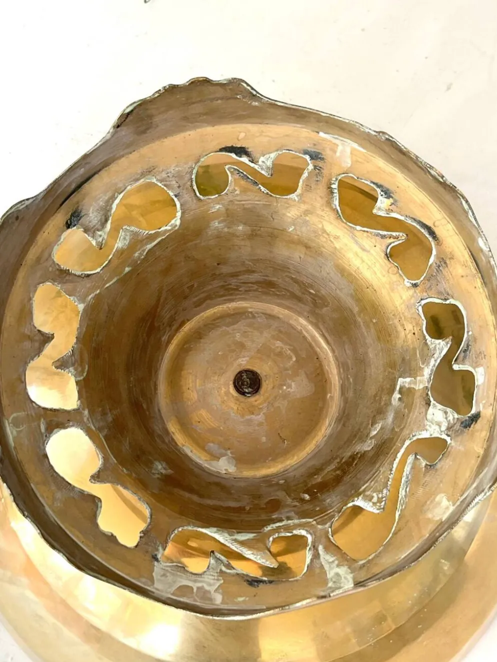 Ensemble de bol à punch en laiton avec 12 tasses, louche – Vintage français des années 50