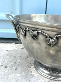 Ensemble de bol à punch en étain français avec 10 tasses et une louche – vigne