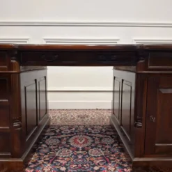 Ensemble de bureau anglais classique avec chaises de bureau