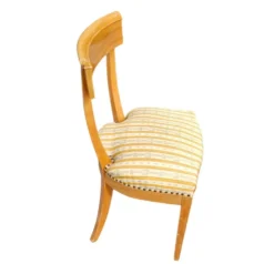 Ensemble de chaises en bois de cerisier / Biedermeier / tables d'appoint / table console tripot.