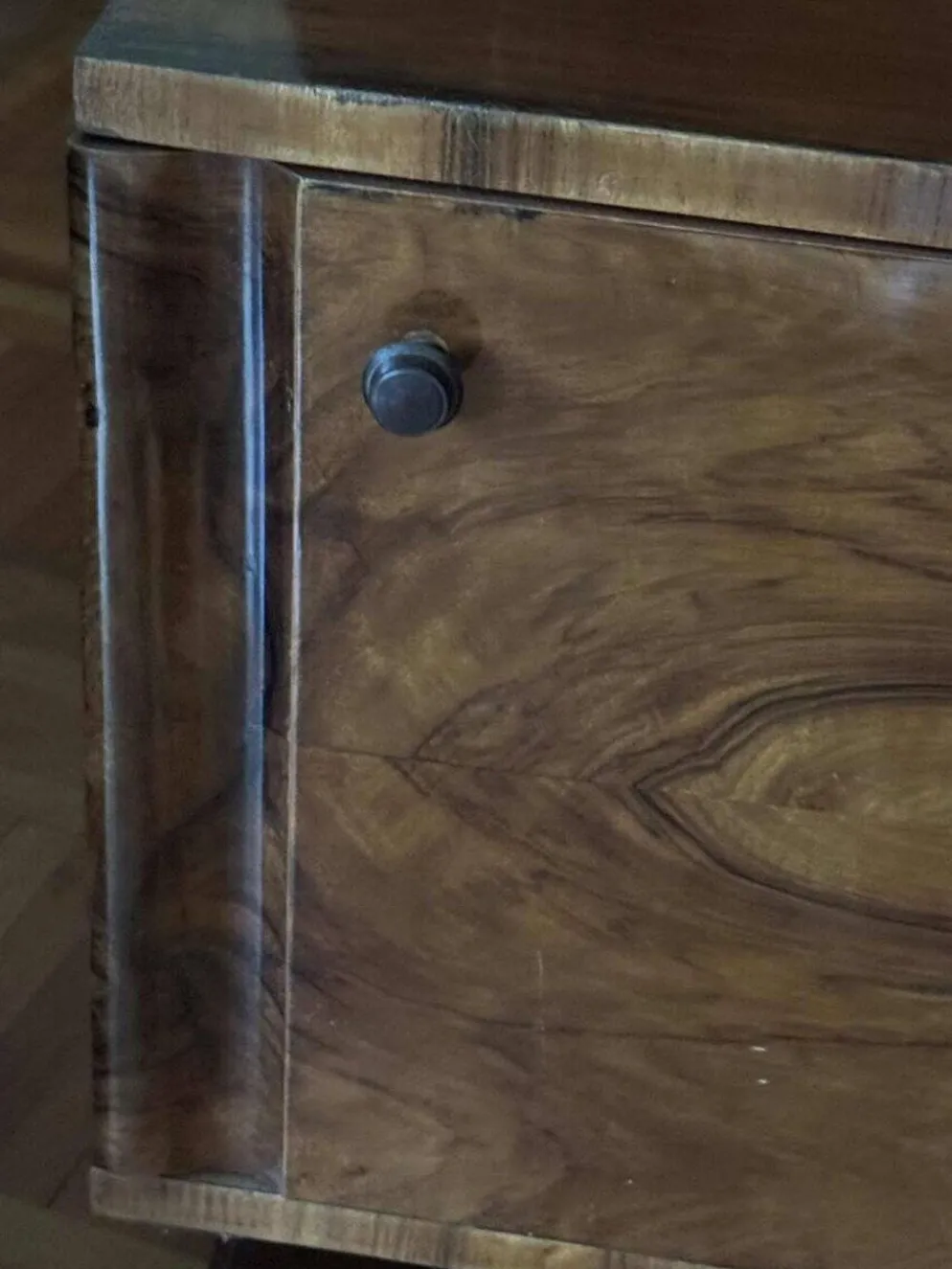 Ensemble de chambre Art Déco en placage de noyer, années 1930, lot de 3