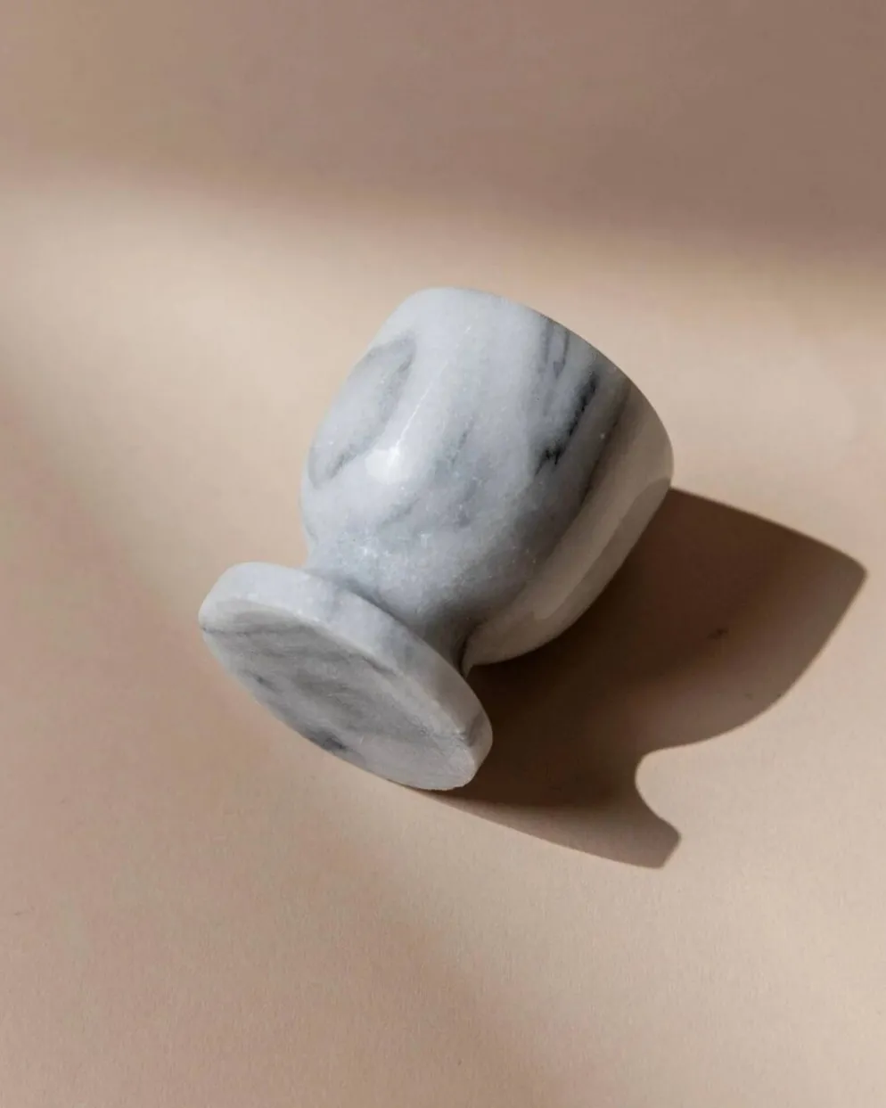 Ensemble de 6 coquetiers en marbre vintage gris et blanc – Sculptés à la main, vaisselle italienne des années 50