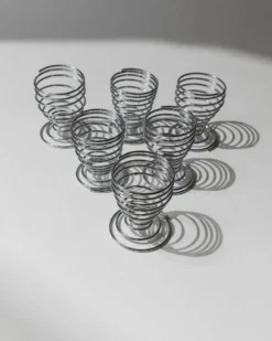 Ensemble de 6 coquetiers en métal chrome argenté, design Space Age des années 1970, Italie.