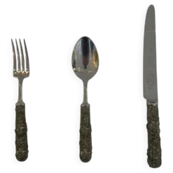 Ensemble de couteau, fourchette et cuillère en acier inoxydable Edwin Blyde & Co, années 1950.