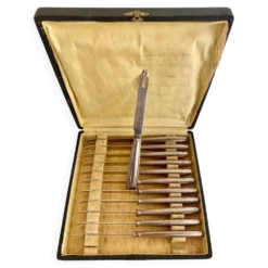 Ensemble de 12 couteaux à crustacés, ancien, 1900