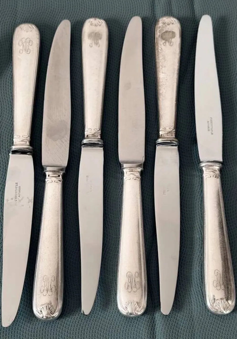 Ensemble de couverts antique Christofle Marot Bérain – Métal plaqué argent – 35 pièces pour 6 personnes