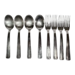 Ensemble de 8 couverts, cuillères à soupe et fourchette