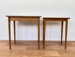 Ensemble de deux tables d'appoint en bois - Allemagne, années 1970