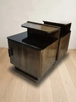 Ensemble de deux tables de nuit par Jindřich Halabala pour UP Závody, années 1940, Tchécoslovaquie, 55 x 45 x 38 cm