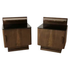 Ensemble de deux tables de nuit par Jindřich Halabala pour UP Závody, années 1940, Tchécoslovaquie, 55 x 45 x 38 cm