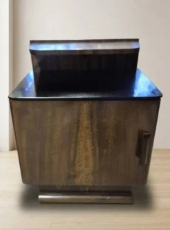 Ensemble de deux tables de nuit par Jindřich Halabala pour UP Závody, années 1940, Tchécoslovaquie, 55 x 45 x 38 cm