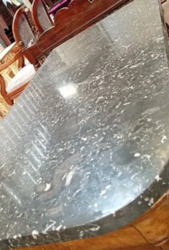 Ensemble de mobilier en pendant époque Charles X