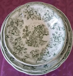 Ensemble de porcelaine anglaise Irostone Tableware
