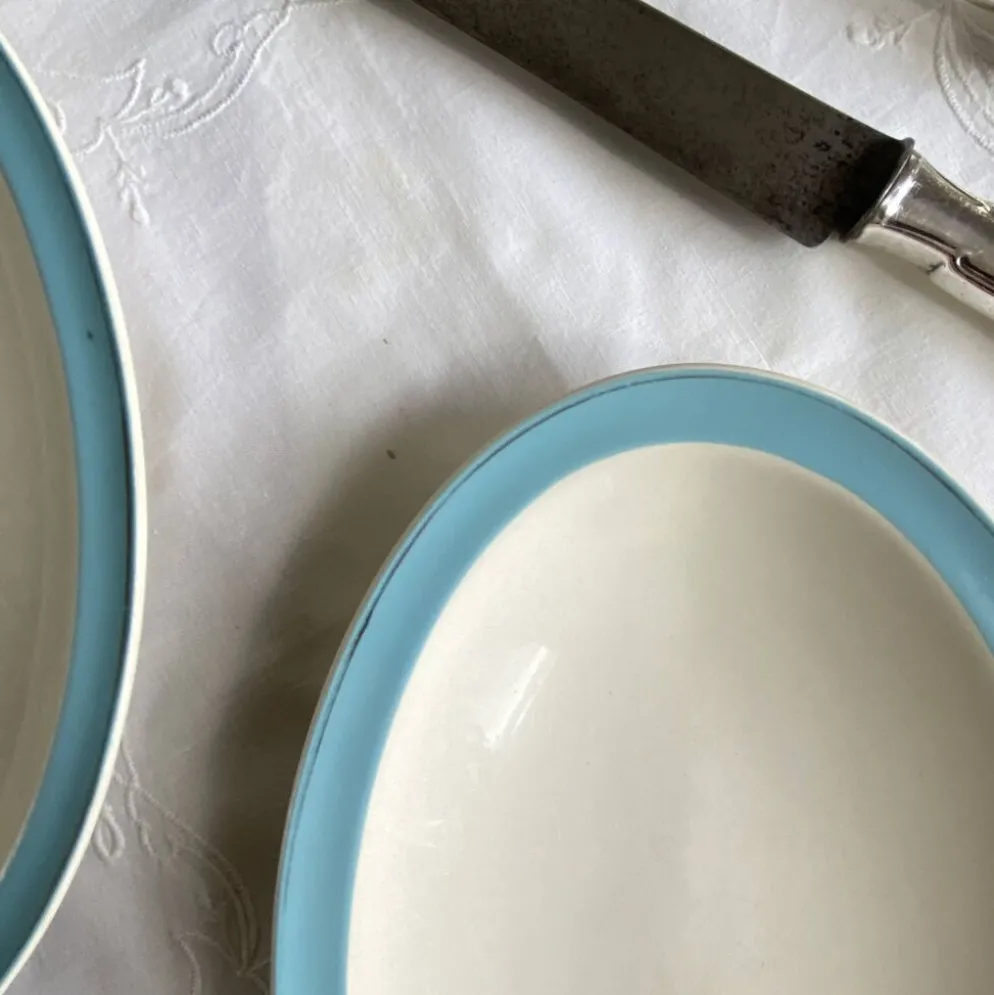 Ensemble de 2 raviers petit plat de service faïence ancienne Boch et Frères