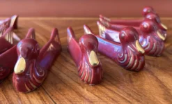 Ensemble de 12 repose-baguettes en céramique émaillée, vintage, 1950 - 70