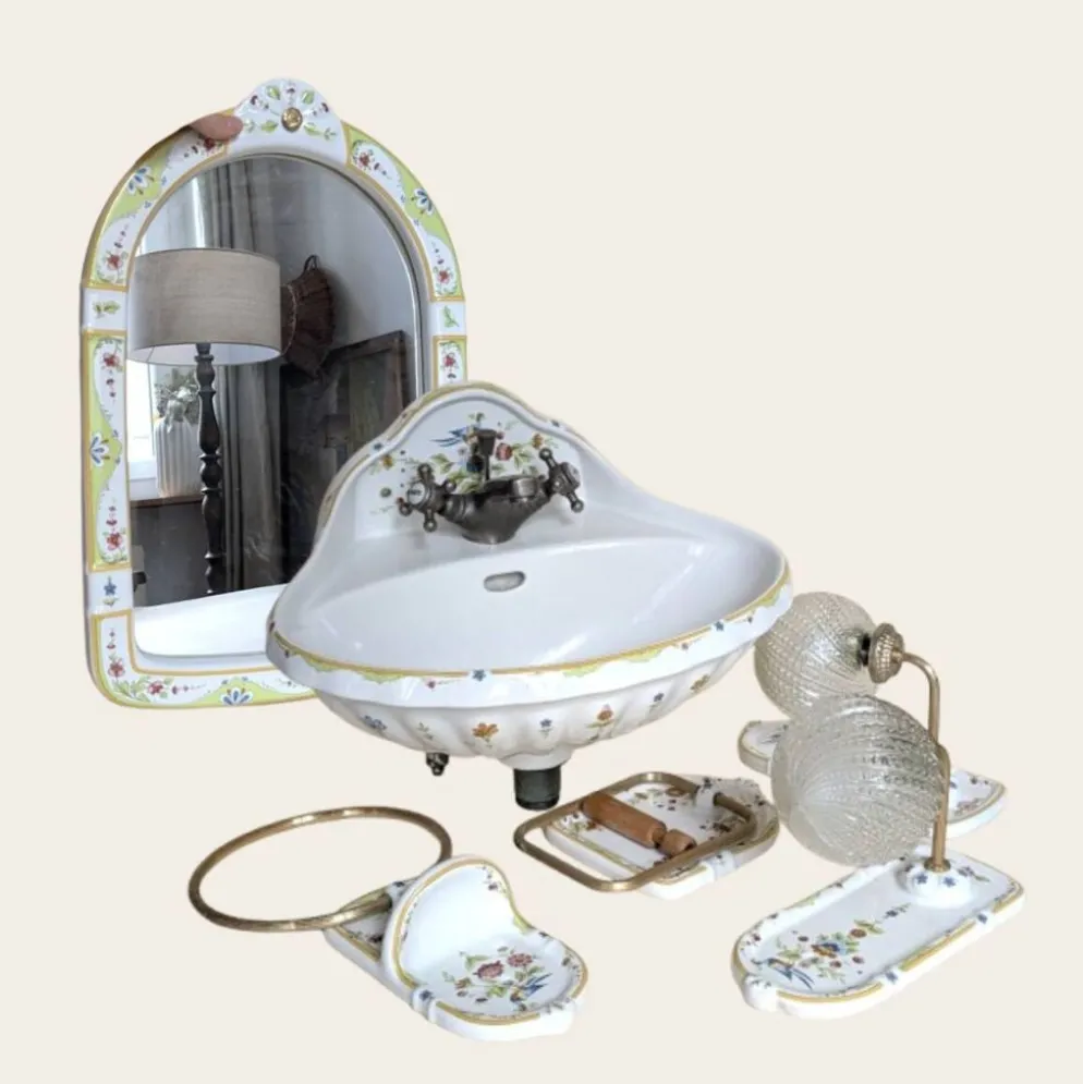 Ensemble de salle de bain en céramique peinte – Style vintage floral