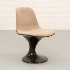 Ensemble de salle à manger Orbit Herman Miller des années 1970