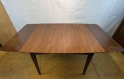 Ensemble de salle à manger vintage en teck des années 60 | Table extensible et 4 chaises | 1960s A