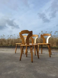 Ensemble de salle à manger vintage - chêne blond des années 1970 - table extensible et 4 chaises