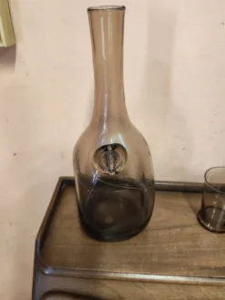 Ensemble de service de table carafe bouteille et 5 gobelets en verre f