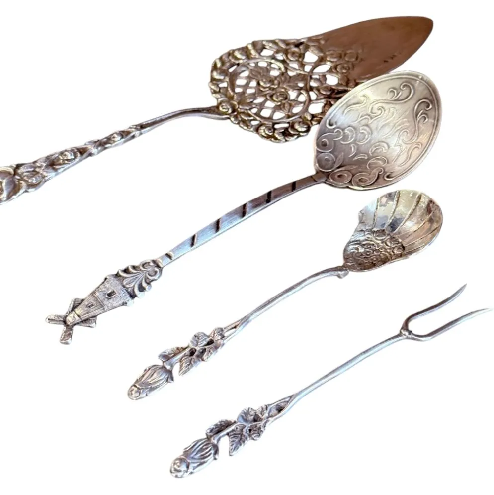 Ensemble de service pour hors d'œuvre et dessert en argent sterling suédois antique, 1949
