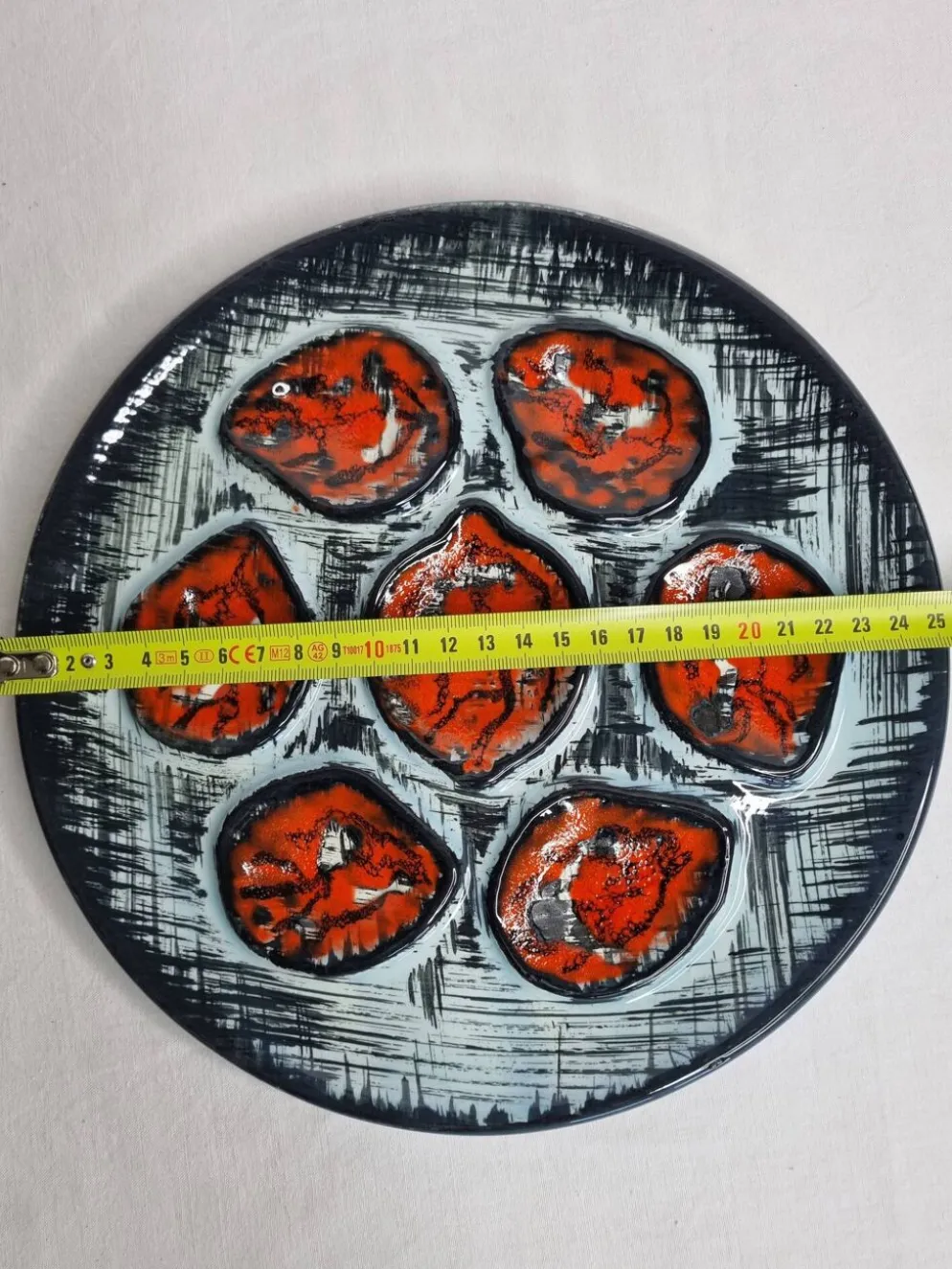 Ensemble de six assiettes, service à huitres, Pornic, 25 cm